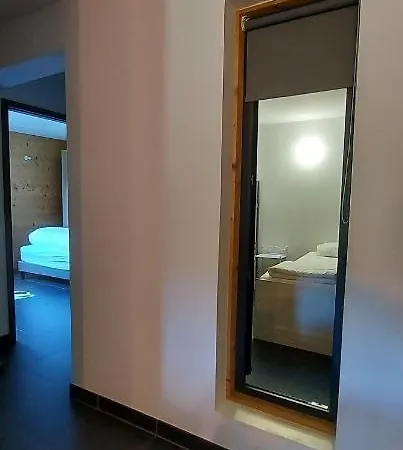 Appart. Type Chalet * Cosy * Superbe Vue * דירה